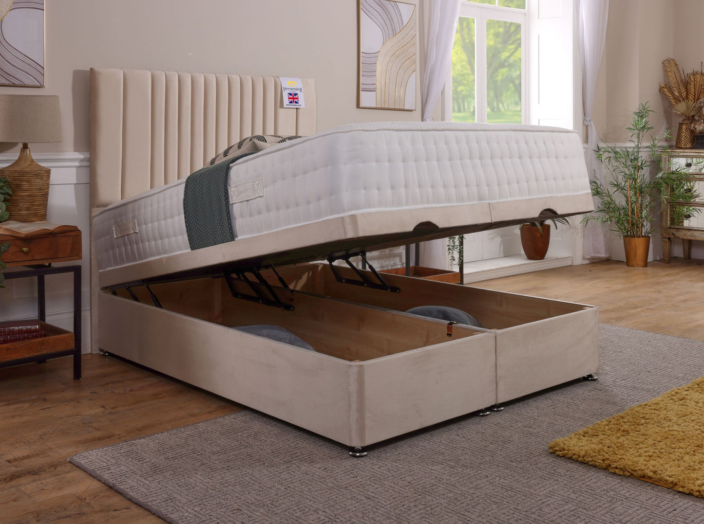 Barcelona Ottoman Bed